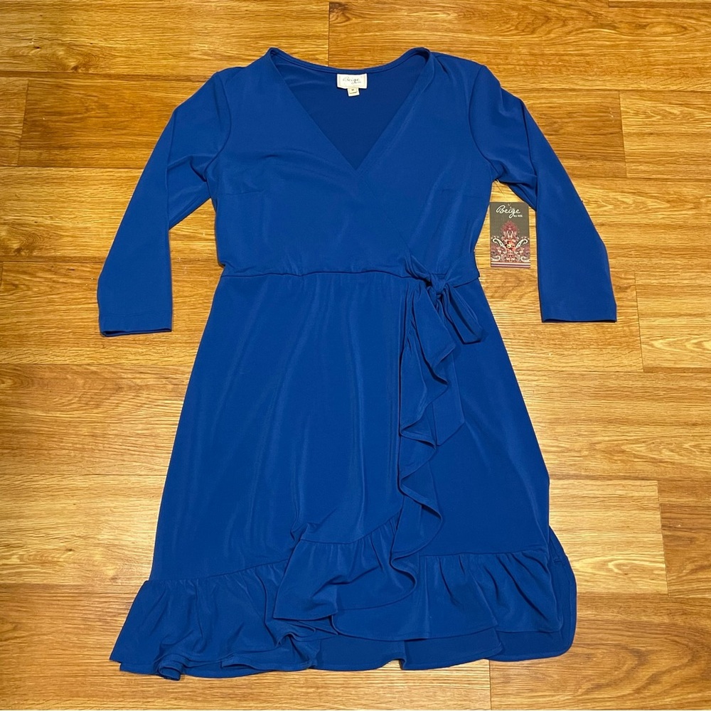 NWT Beige by Eci 3/4 Sleeve Ruffle Hem Wrap Dress with Faux Belt in Blue, Medium
